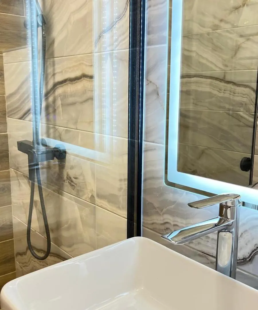 Жк Rams City Возле Трц Mega На Розыбакиева Almaty Apartment